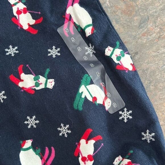 Sleep Chic Flannel Pajama Pants skiing Polar Bears NWT Small - Picture 4 of 9